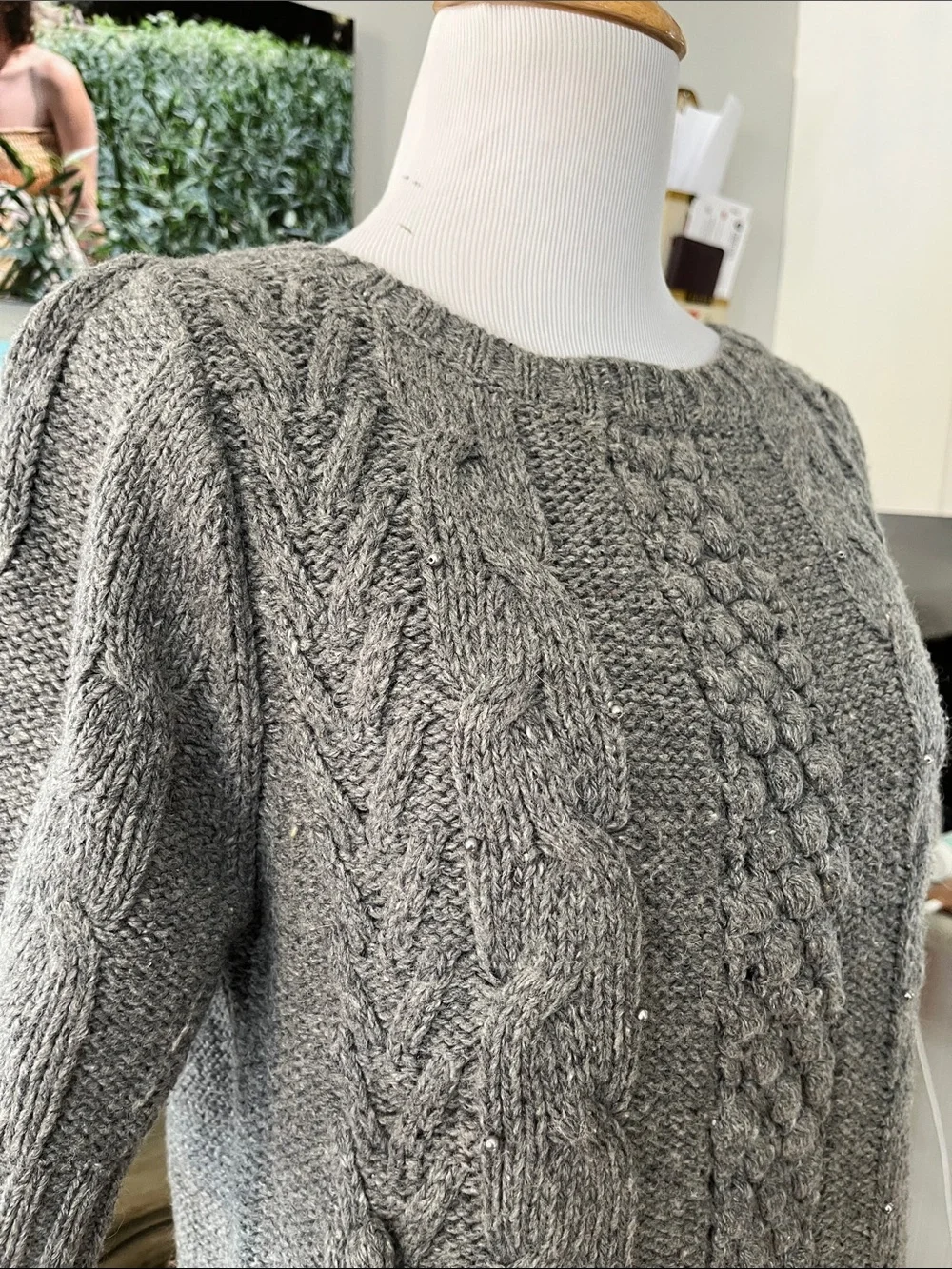 I LOVE H81 SHORT SLEEVE WOOL BLEND BEADED CABLE MIXED KNIT SWEATER GRAY SIZE M